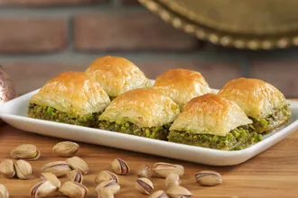 دوره شیرینی پزی فنی و حرفه ای